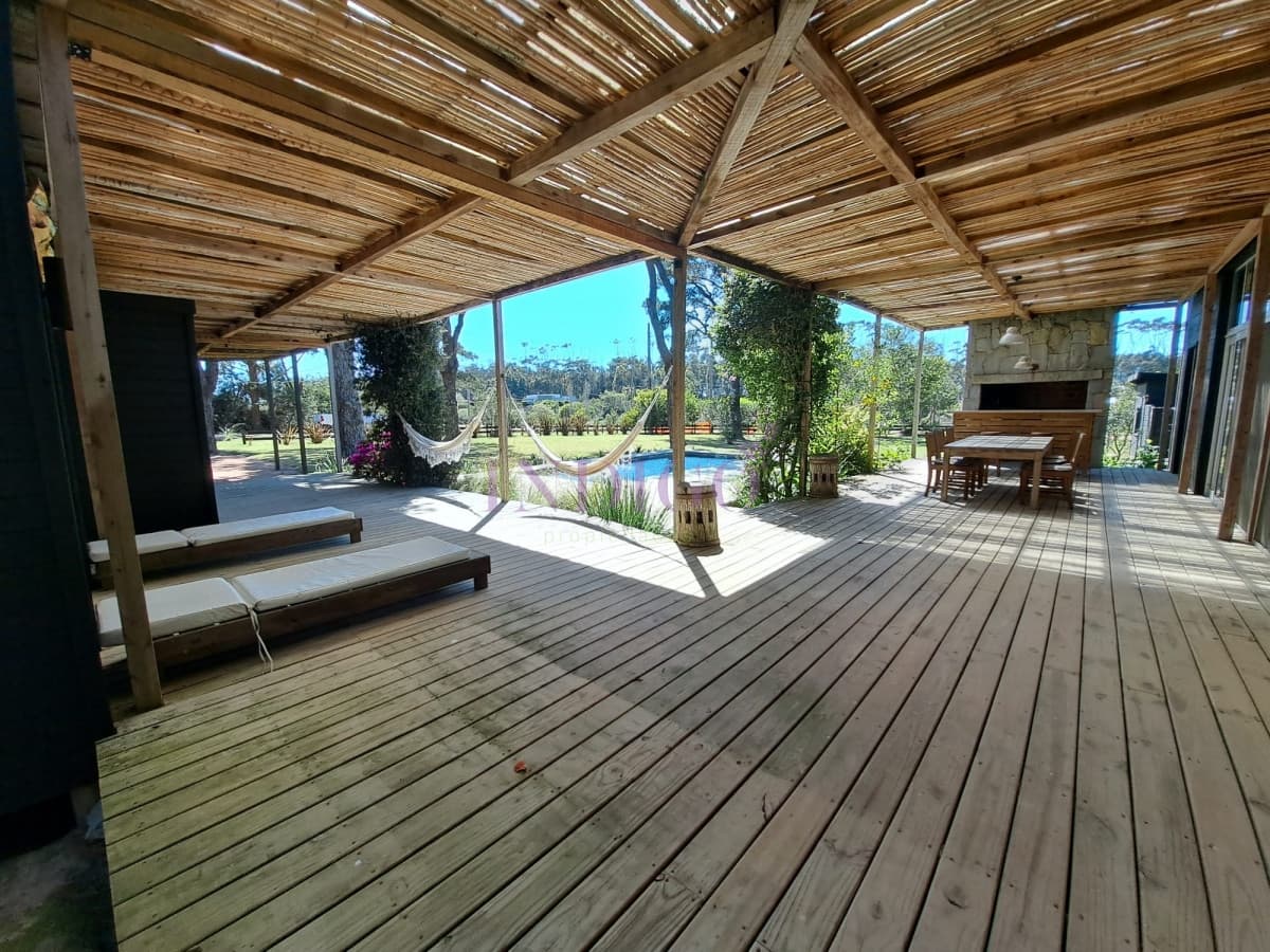 Casa en alquiler Pueblo San Vicente - Indigo Propiedades
