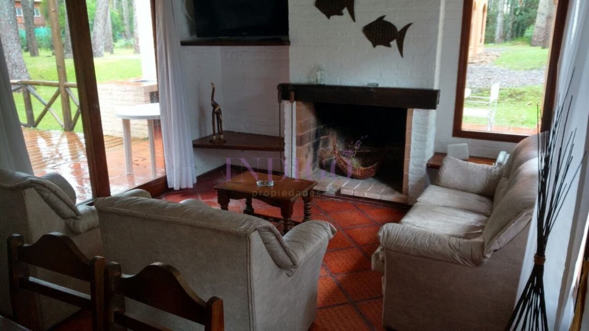 Alquiler de casa dentro del complejo Solanas en Punta del Este. - Indigo Propiedades