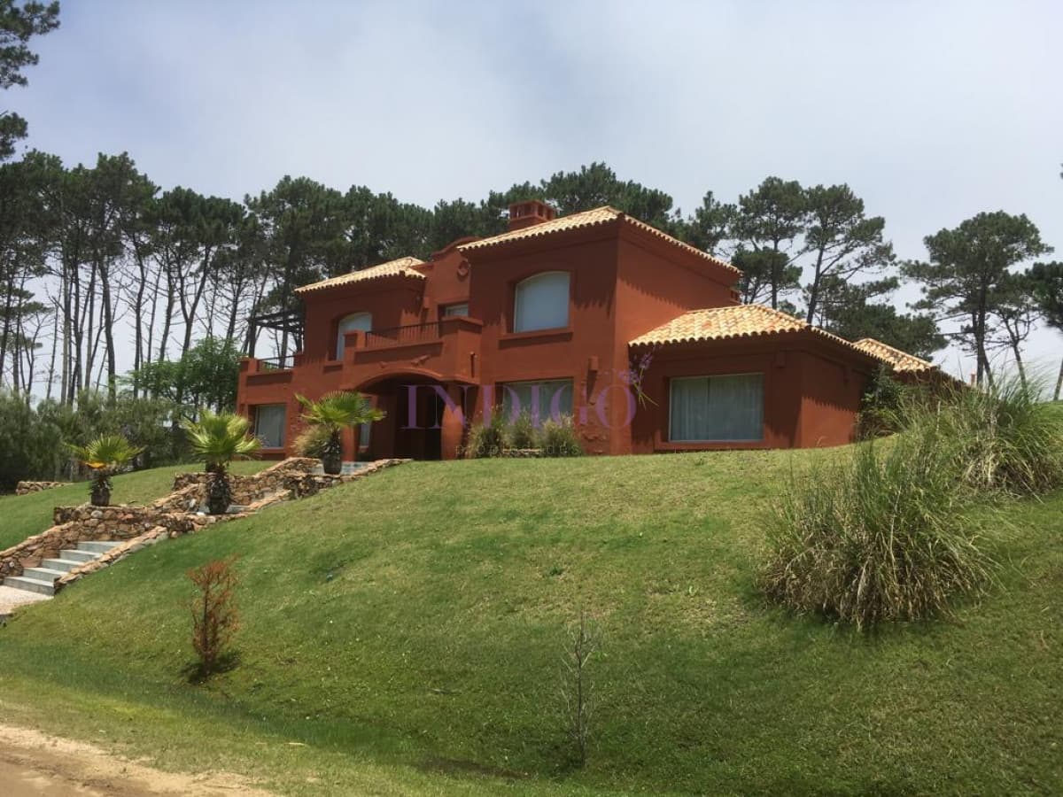 Laguna Blanca, casa en alquiler. - Indigo Propiedades