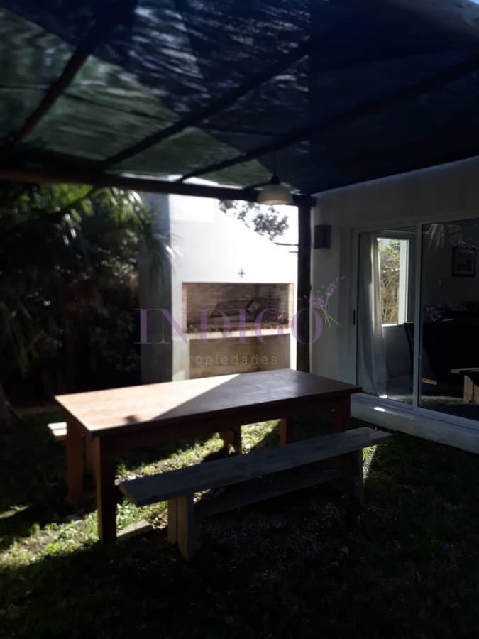 Casa en alquiler en La Barra. - Indigo Propiedades