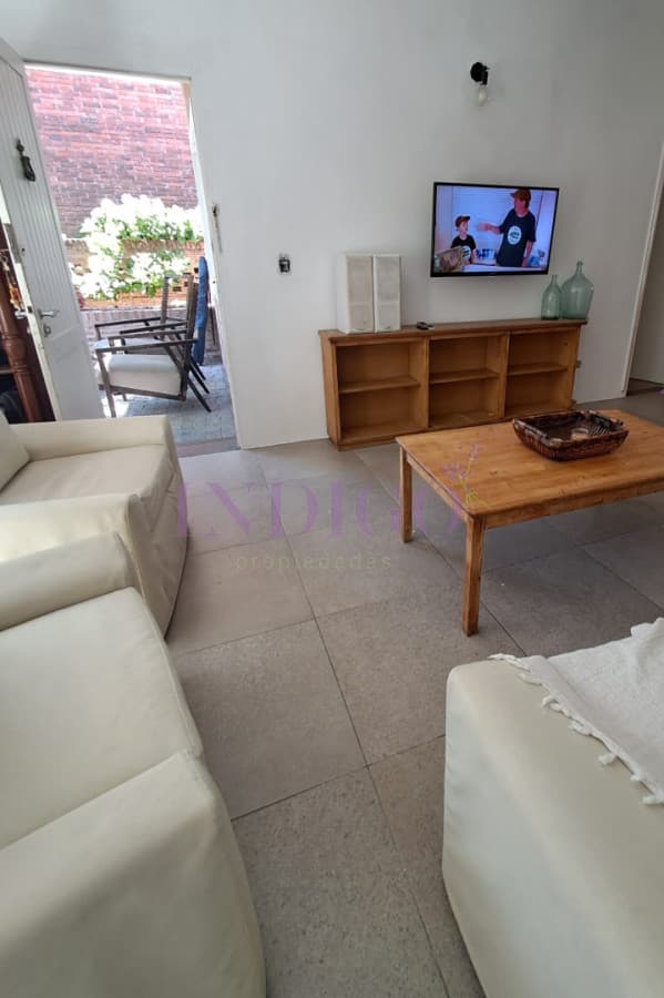 Casa en Manantiales en alquiler - Indigo Propiedades