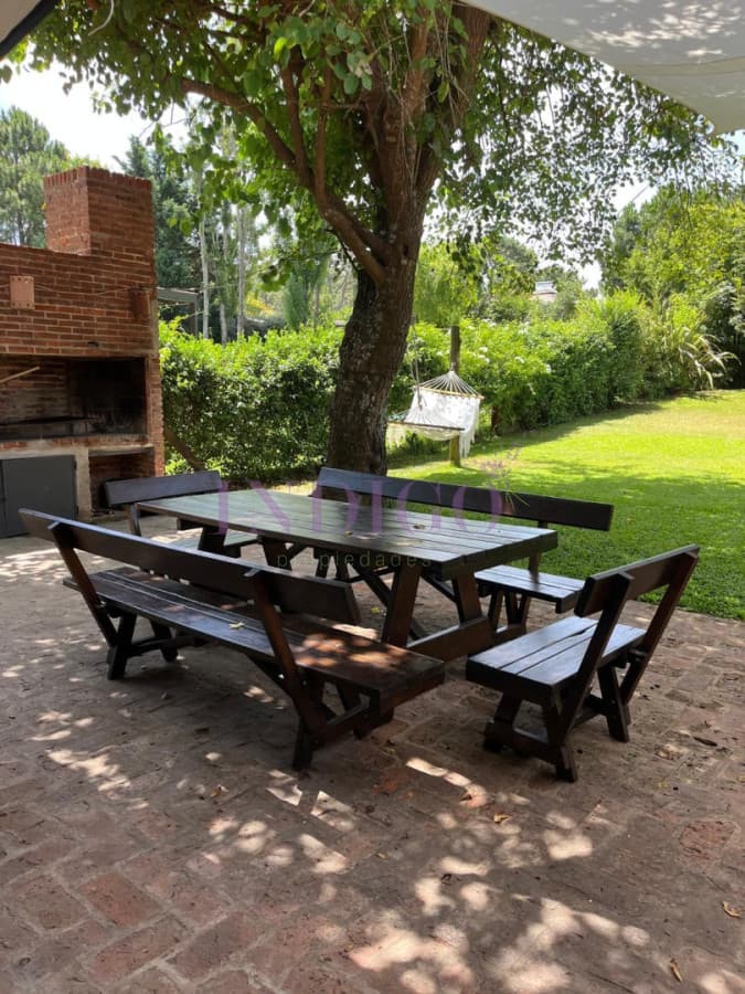 Casa en alquiler en Pinares - Indigo Propiedades