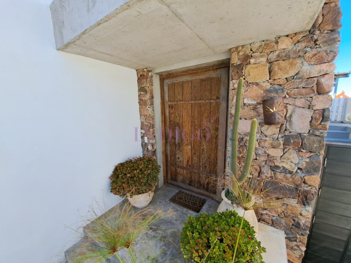 Casa en alquiler Montoya  - Indigo Propiedades