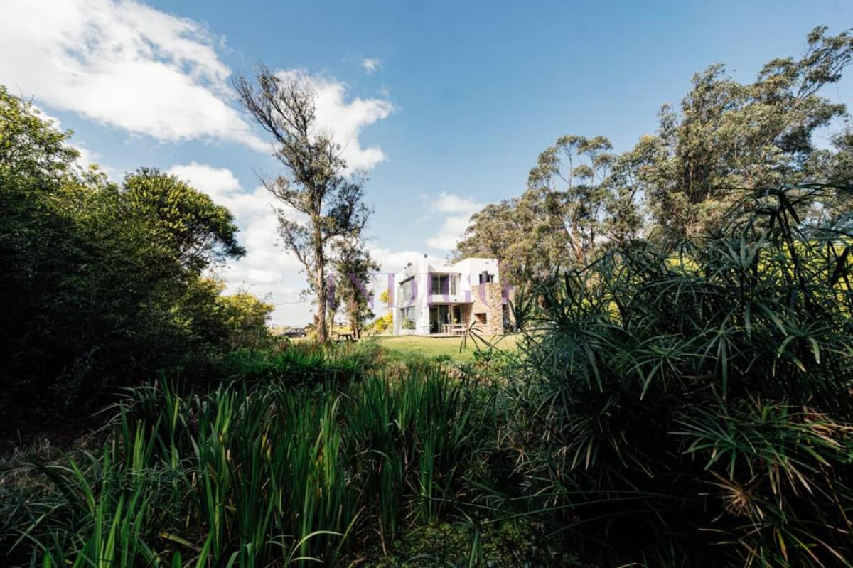 Casa en  venta Santa Mónica en frente a la Laguna, 2 dormitorios 2 baños - Indigo Propiedades