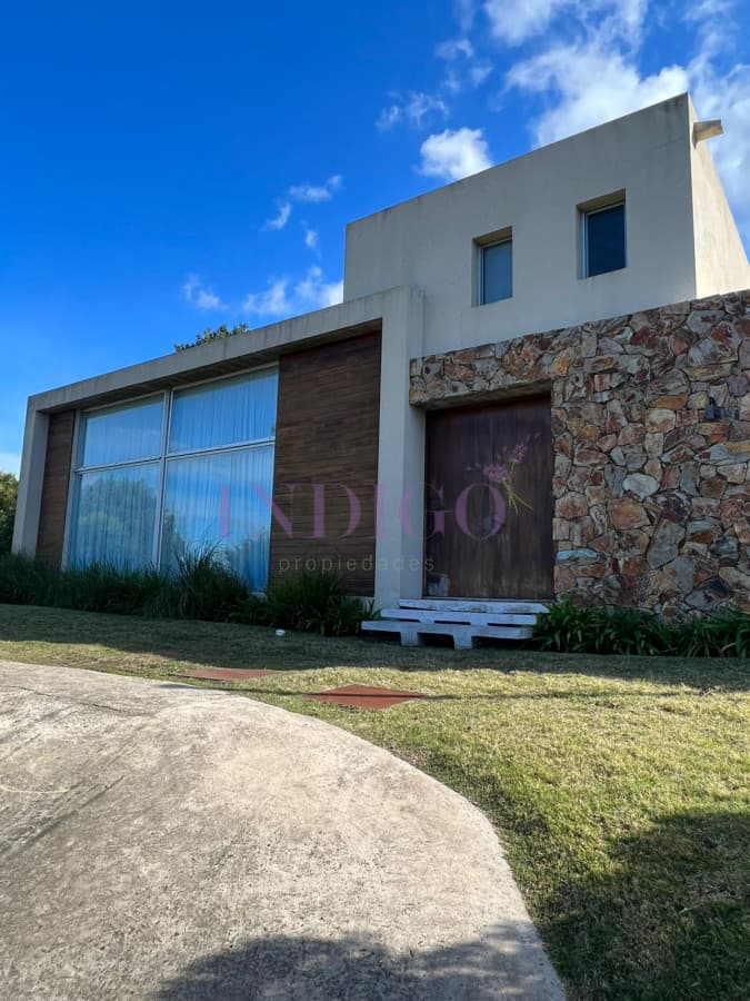 casa en barrio Barra verde en alquiler - Indigo Propiedades