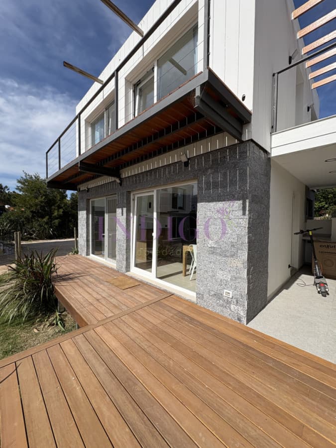 Casa en venta y alquiler en la Barra - Indigo Propiedades