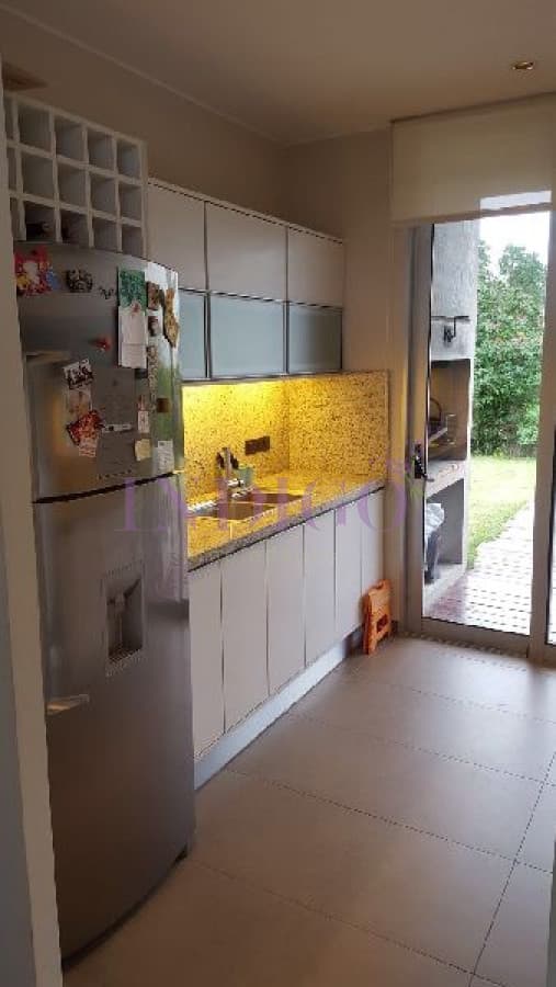 Casa en alquiler en La Arbolada, 3 dormitorios . - Indigo Propiedades