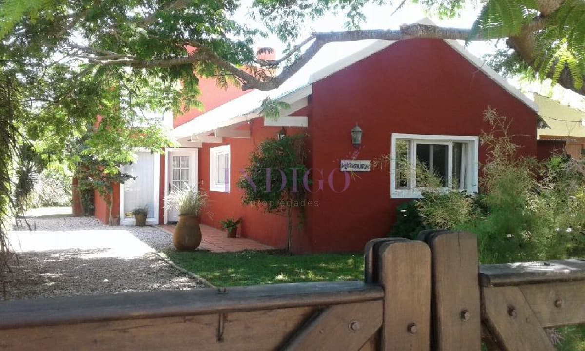 Casa en La Barra, 3 dormitorios en alquiler. - Indigo Propiedades