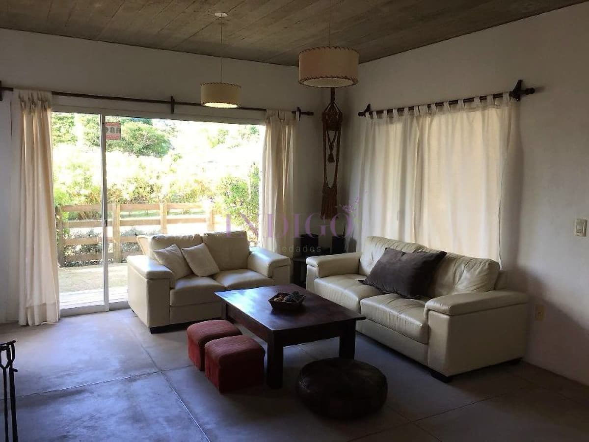 Muy linda casa en alquiler en  La Barra, 3 dormitorios . - Indigo Propiedades