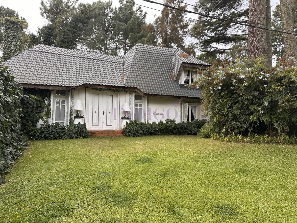 Casa en venta en pinares - Indigo Propiedades