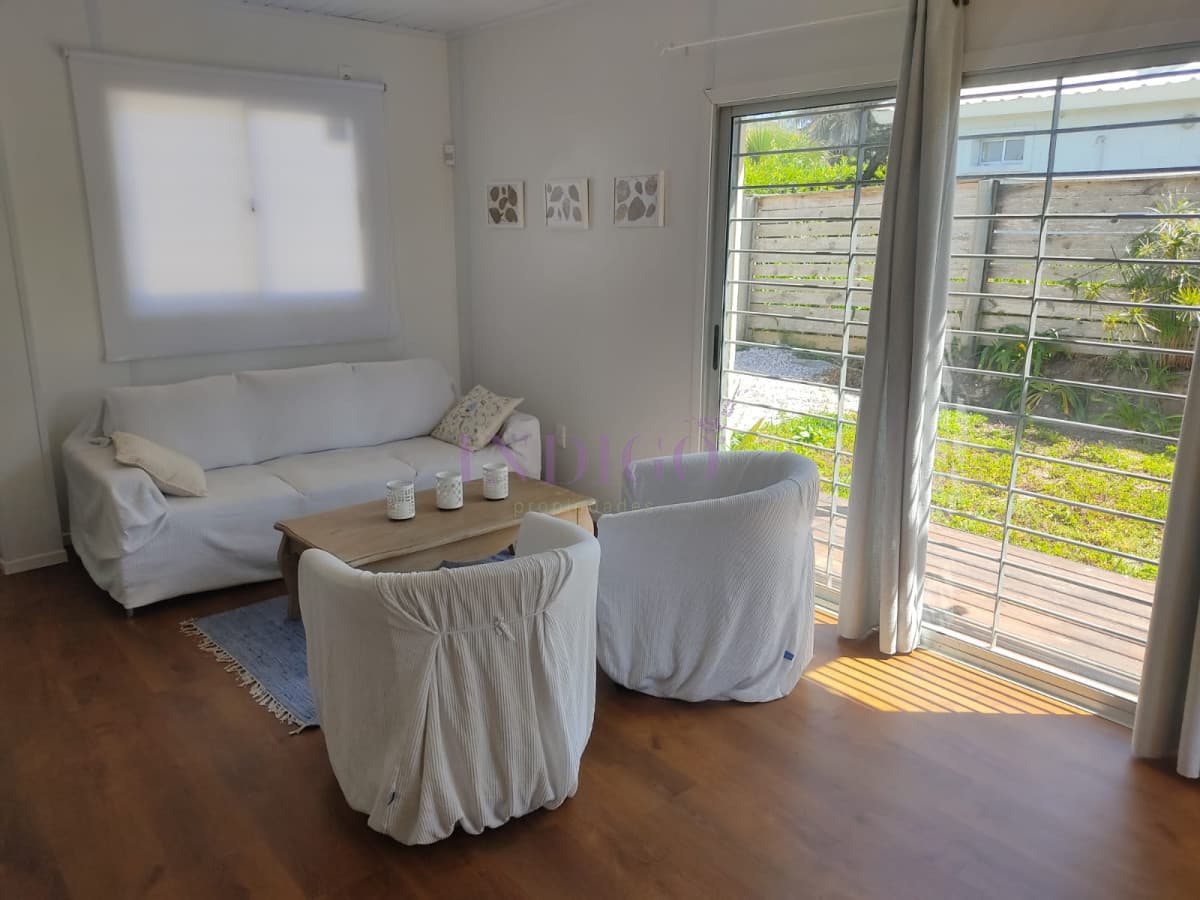 Casa alquiler calle 5 Balneario, 3 ambientes - Indigo Propiedades