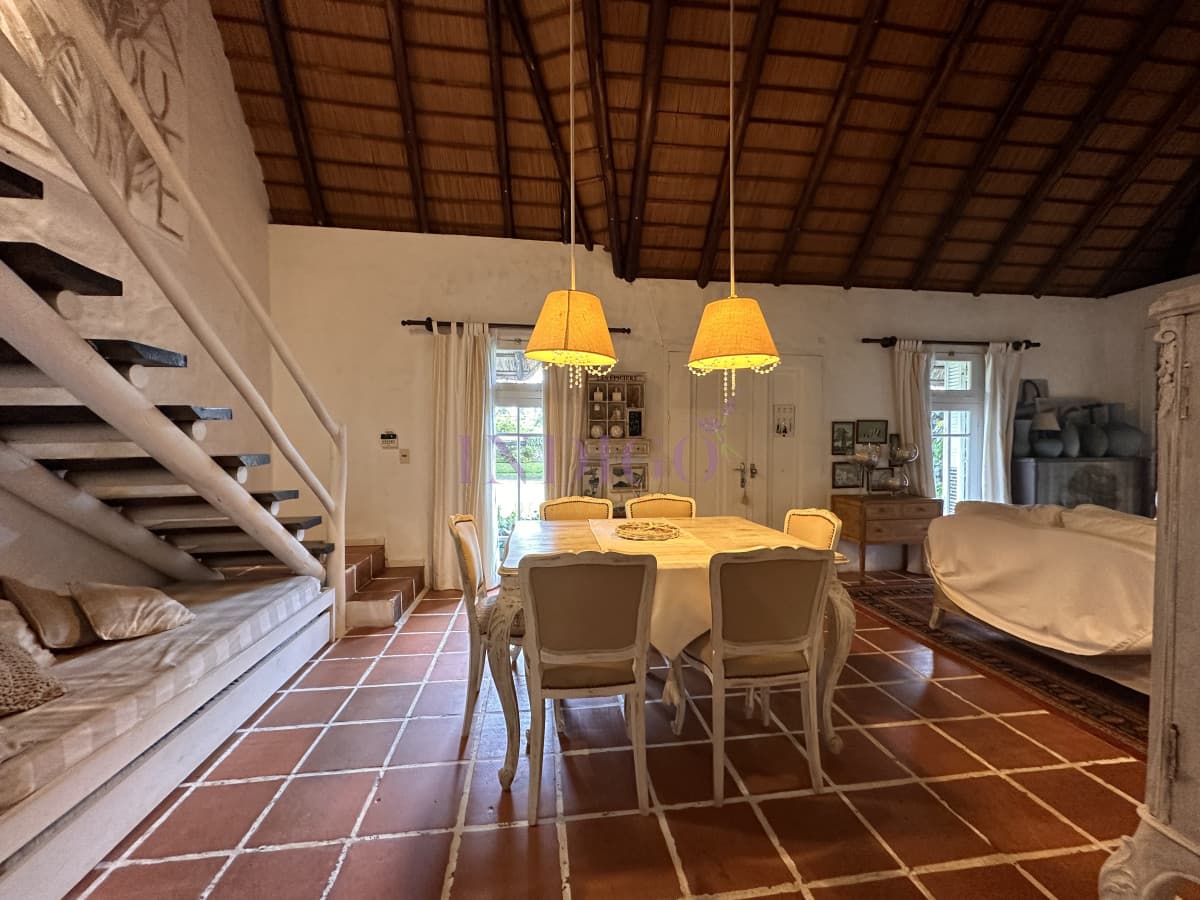 Casa en venta en pinares - Indigo Propiedades