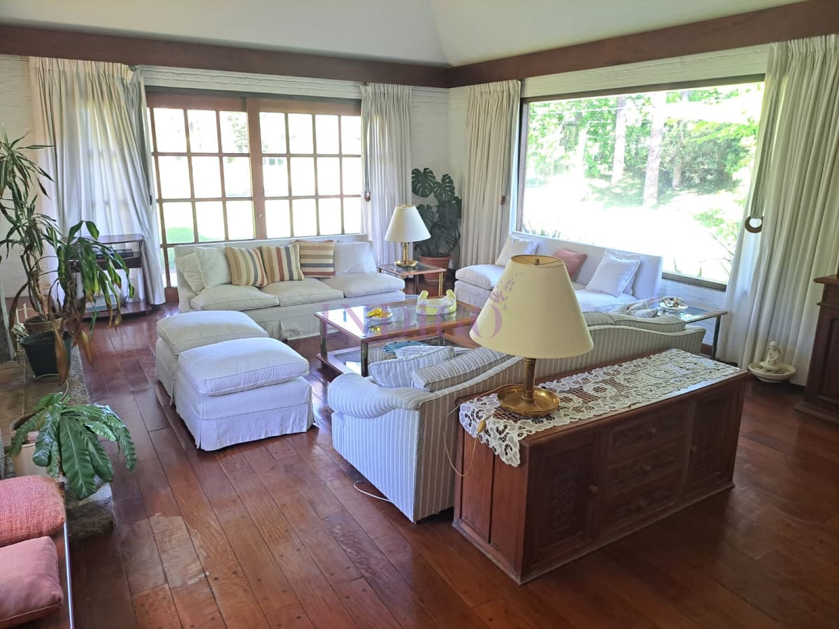 Casa en San Rafael en alquiler - Indigo Propiedades