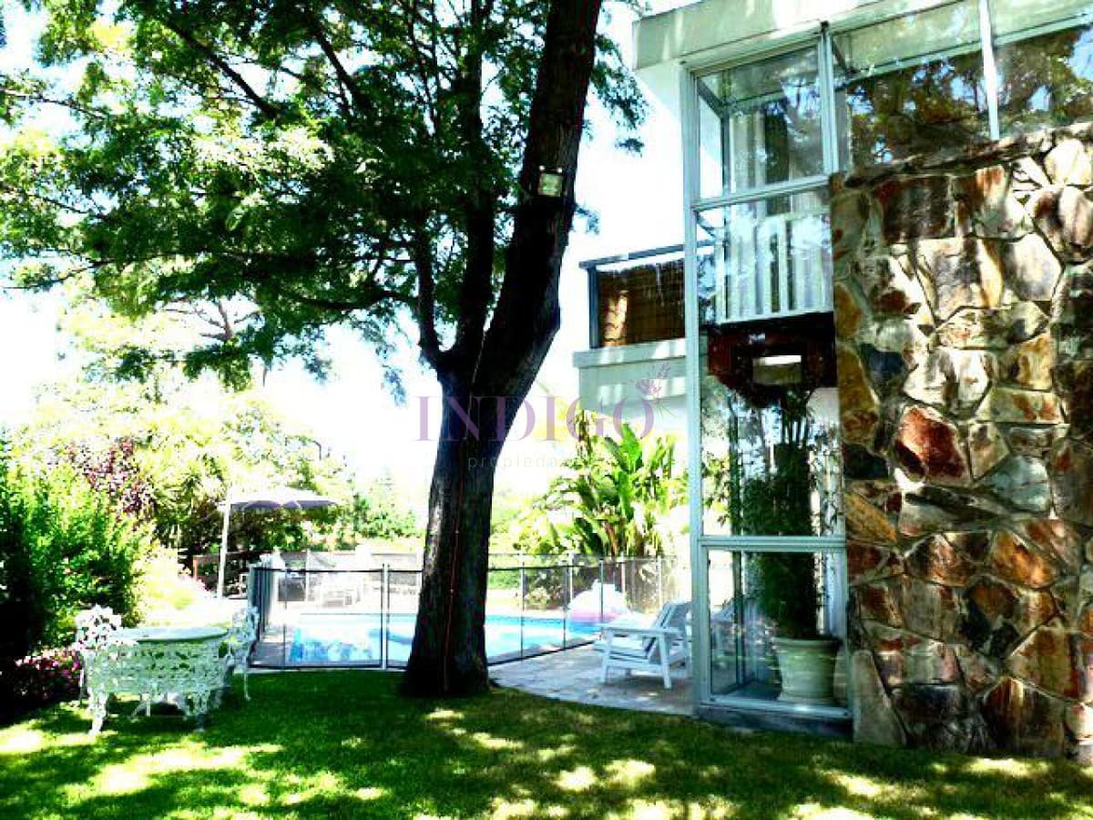 Hermosa casa en las paradas, piscina y parrillero, preciosa! - Indigo Propiedades