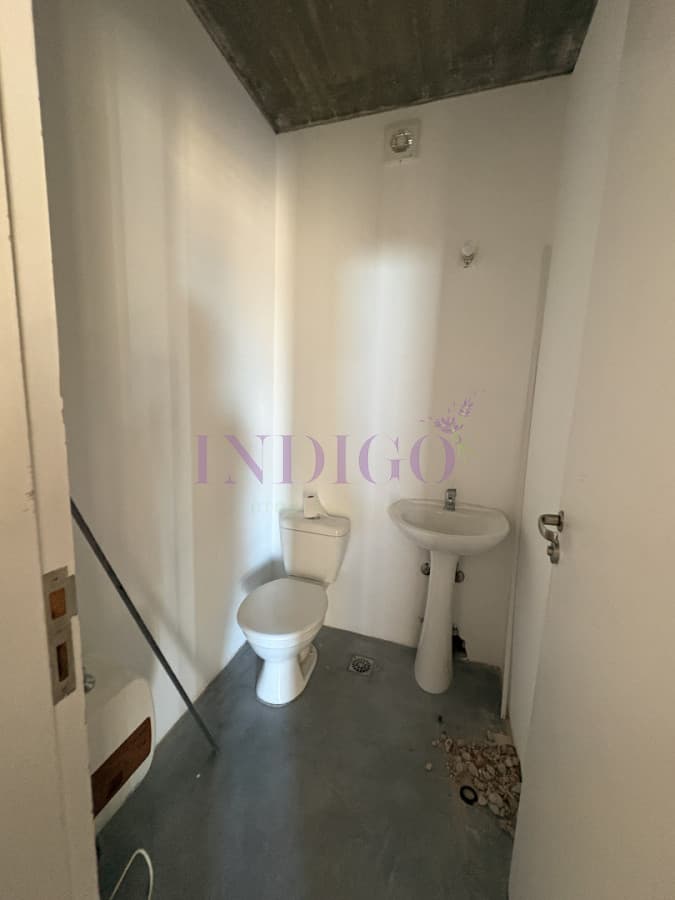Alquiler de local con vivienda en Manantía  - Indigo Propiedades