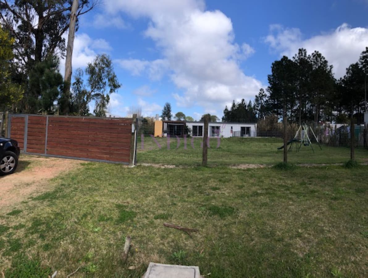 Oportunidad de terreno en venta  en  Barrio privado con mejora. - Indigo Propiedades