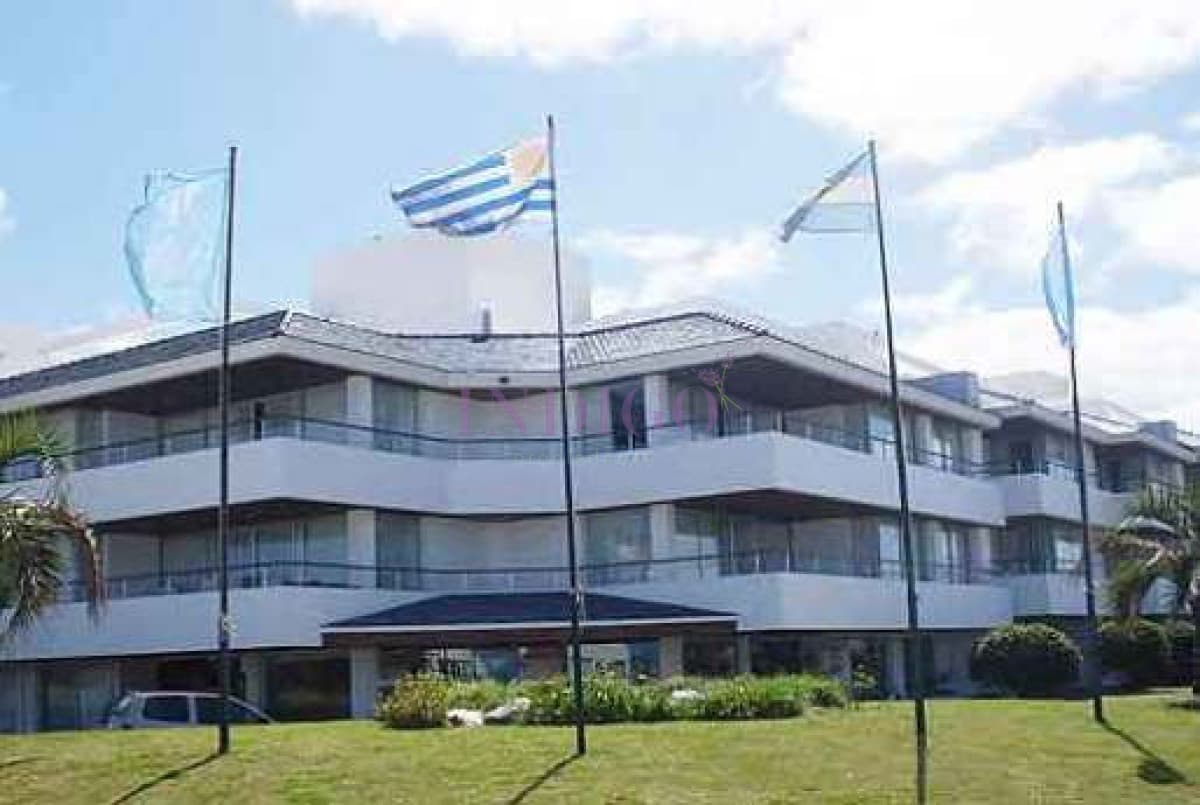 En alquiler, Montoya, 3 dorm en suite. - Indigo Propiedades