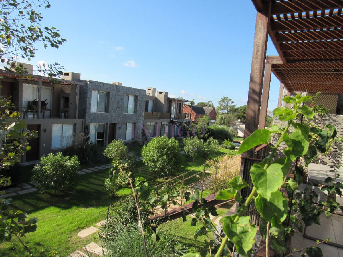 Apartamento en Manantiales, 2 dormitorios y 2 Baños - Indigo Propiedades