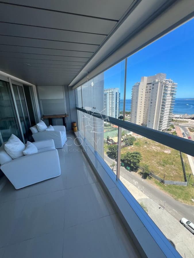 Apartamento a 100 metros del mar, primeras paradas Playa mansa
