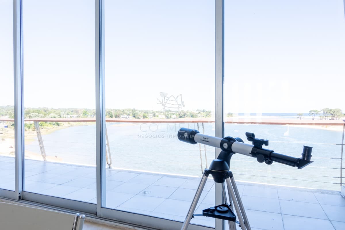 Apartamento duplex con Piscina, Parrillero y una vista magnifica.