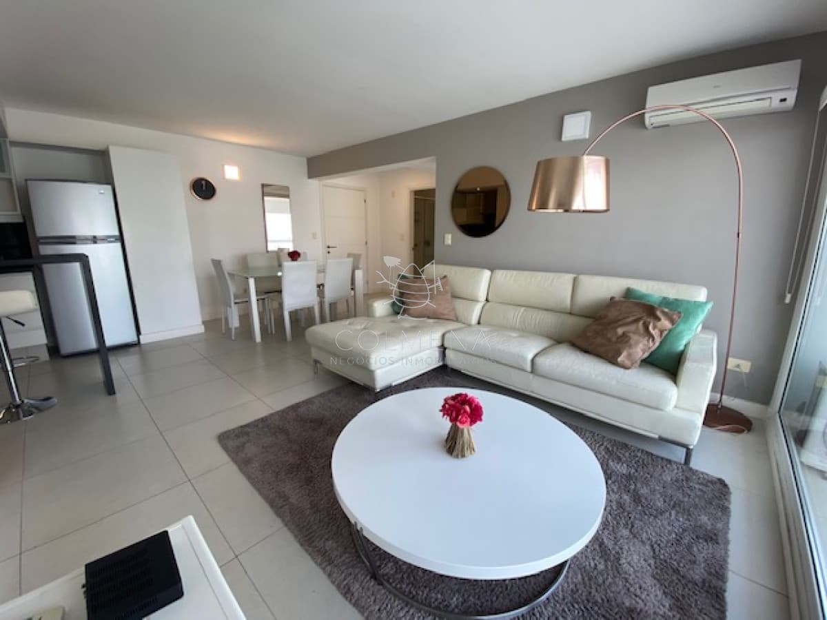 Apartamento en peninsula cerca de rambla brava y mansa.