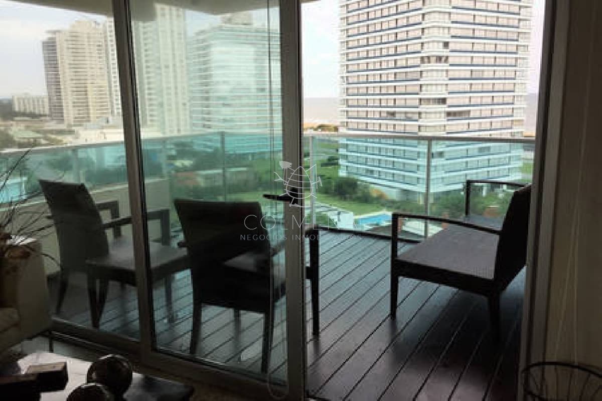 Muy buen apartamento de 3 dor y servicio en la Brava!!