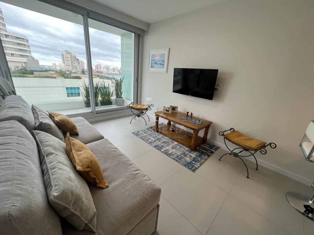 Apartamento en Punta del Este, Mansa