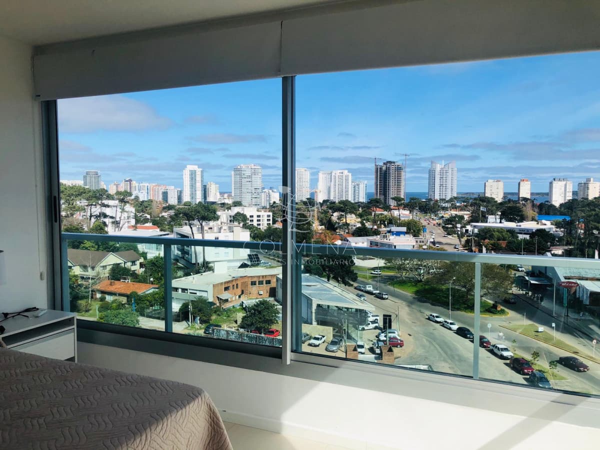 Apartamento en muy buena ubicacion, en Roosevelt de 2 dor con linda vista.
