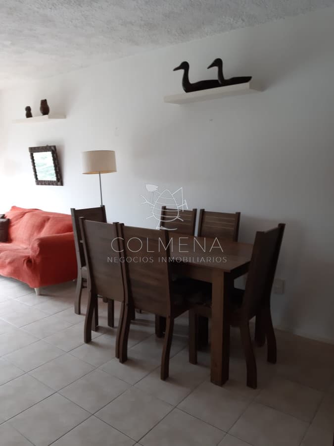 Muy lindo apartamento en zona para vivir todo el año
