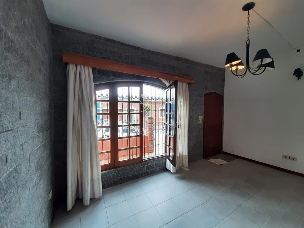 Muy linda Casa en San Carlos PLENO CENTRO! CONSULTENOS