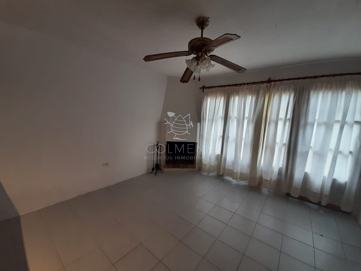 Muy linda Casa en San Carlos PLENO CENTRO! CONSULTENOS