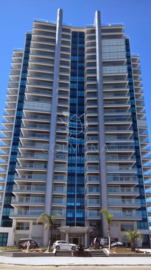 Apartamento a 100 metros del mar, primeras paradas Playa mansa