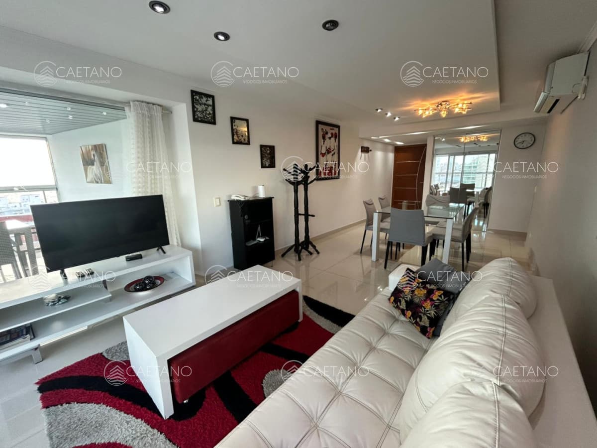Muy buen departamento en zona Mansa no dude en consultar!!