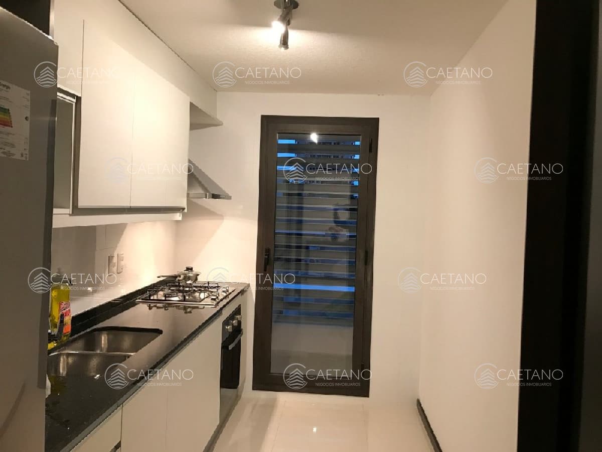 Apartamento en Roosevelt, 3 dormitorios *
