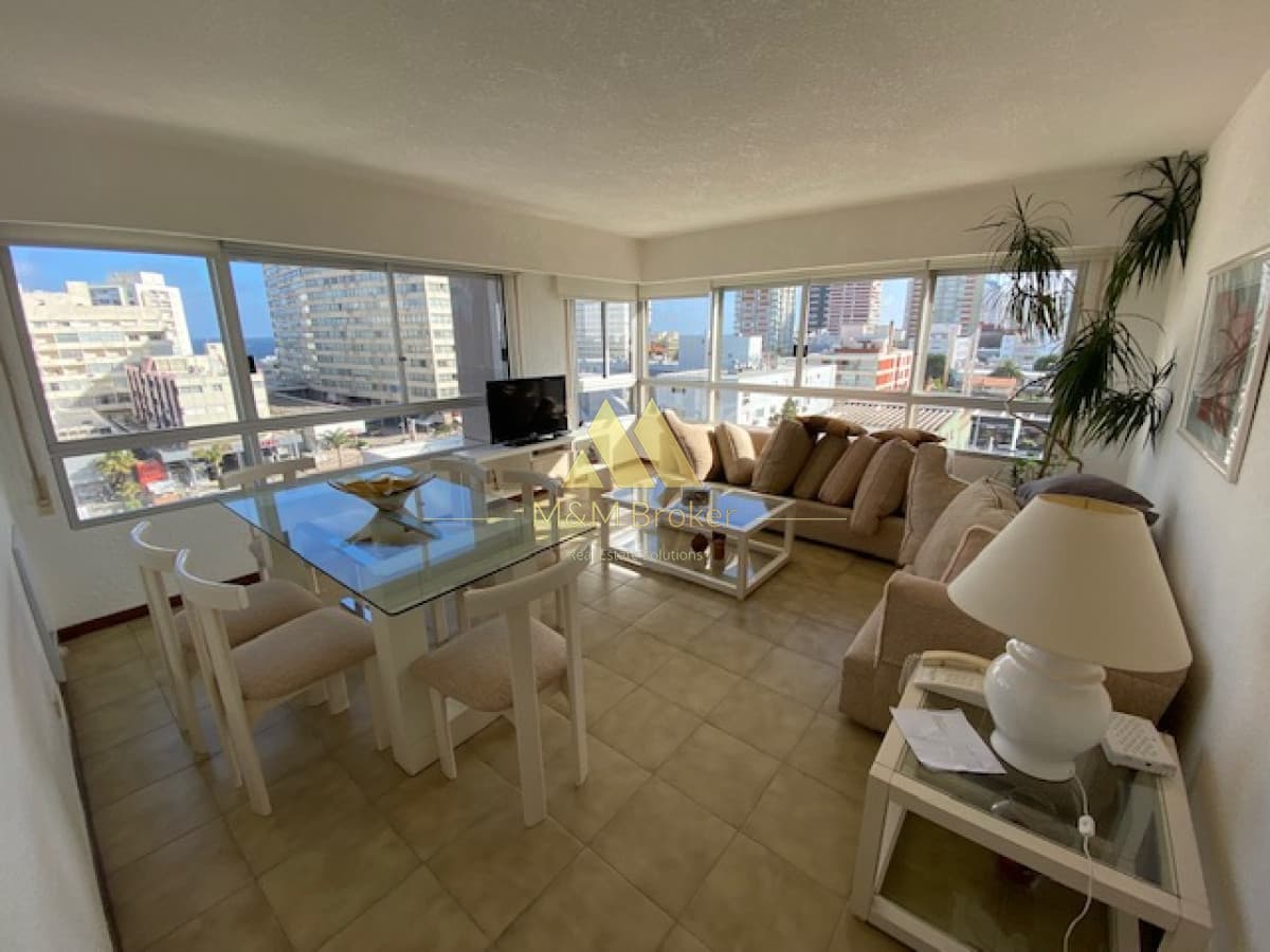 Apto de 2 dormitorios con 2 Baños, Punta del Este  -