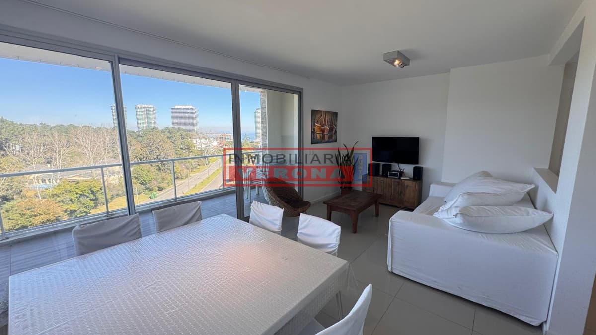 Penthouse a pocas cuadras del mar ideal para vivir todo el año - Consulte!!!! - Inmobiliaria Verona Punta