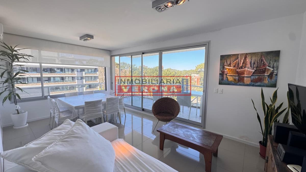 Penthouse a pocas cuadras del mar ideal para vivir todo el año - Consulte!!!! - Inmobiliaria Verona Punta