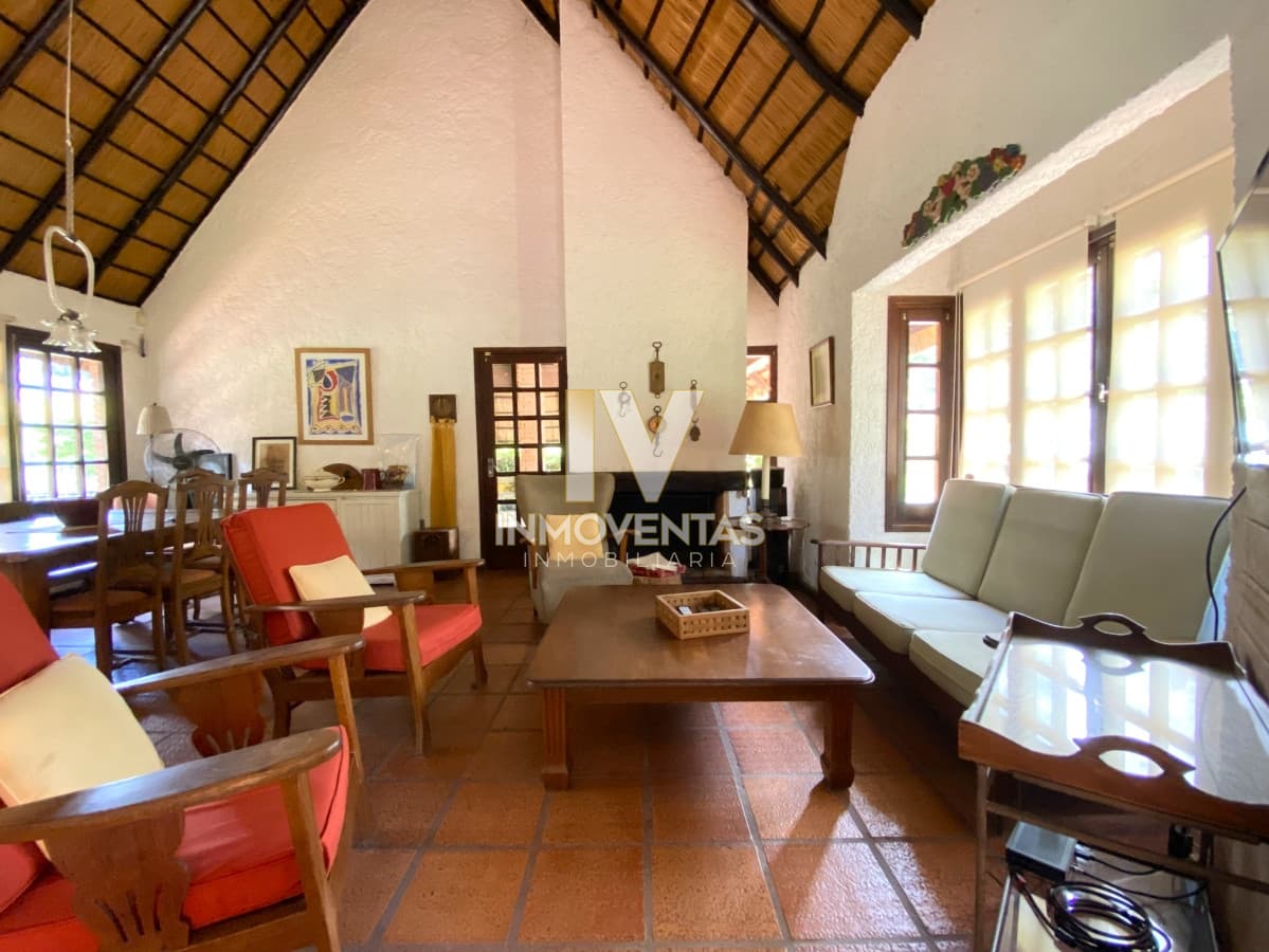 Punta del Este, Pinares, 4 dormitorios.