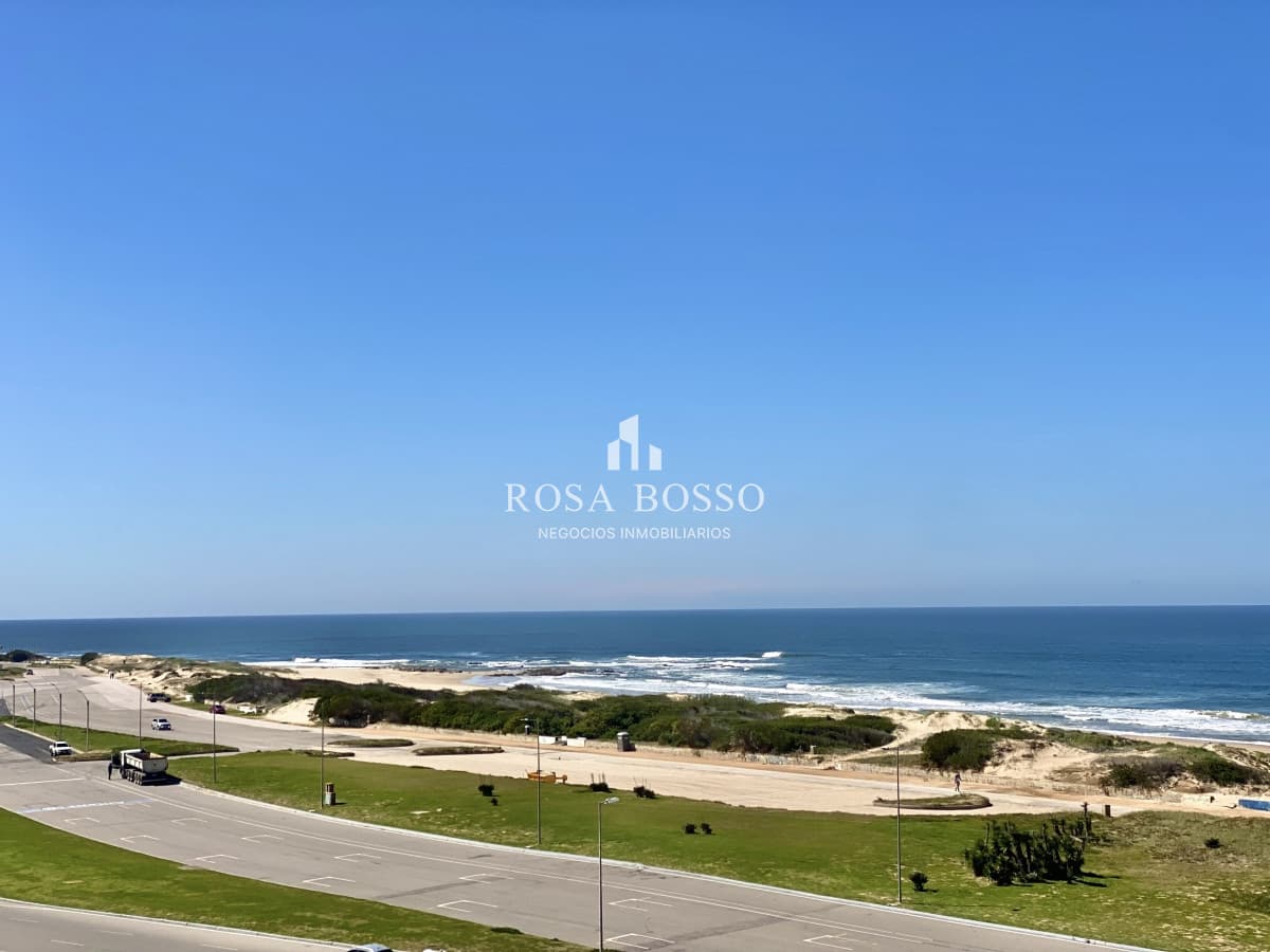Apartamento Imperiale Venta 4 dormitorios Punta del Este