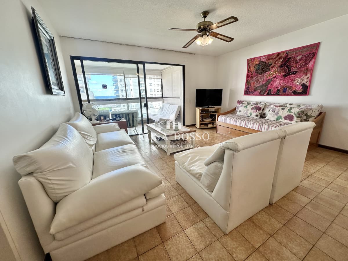 Apartamento Venta 2 dormitorios Punta del Este Brava