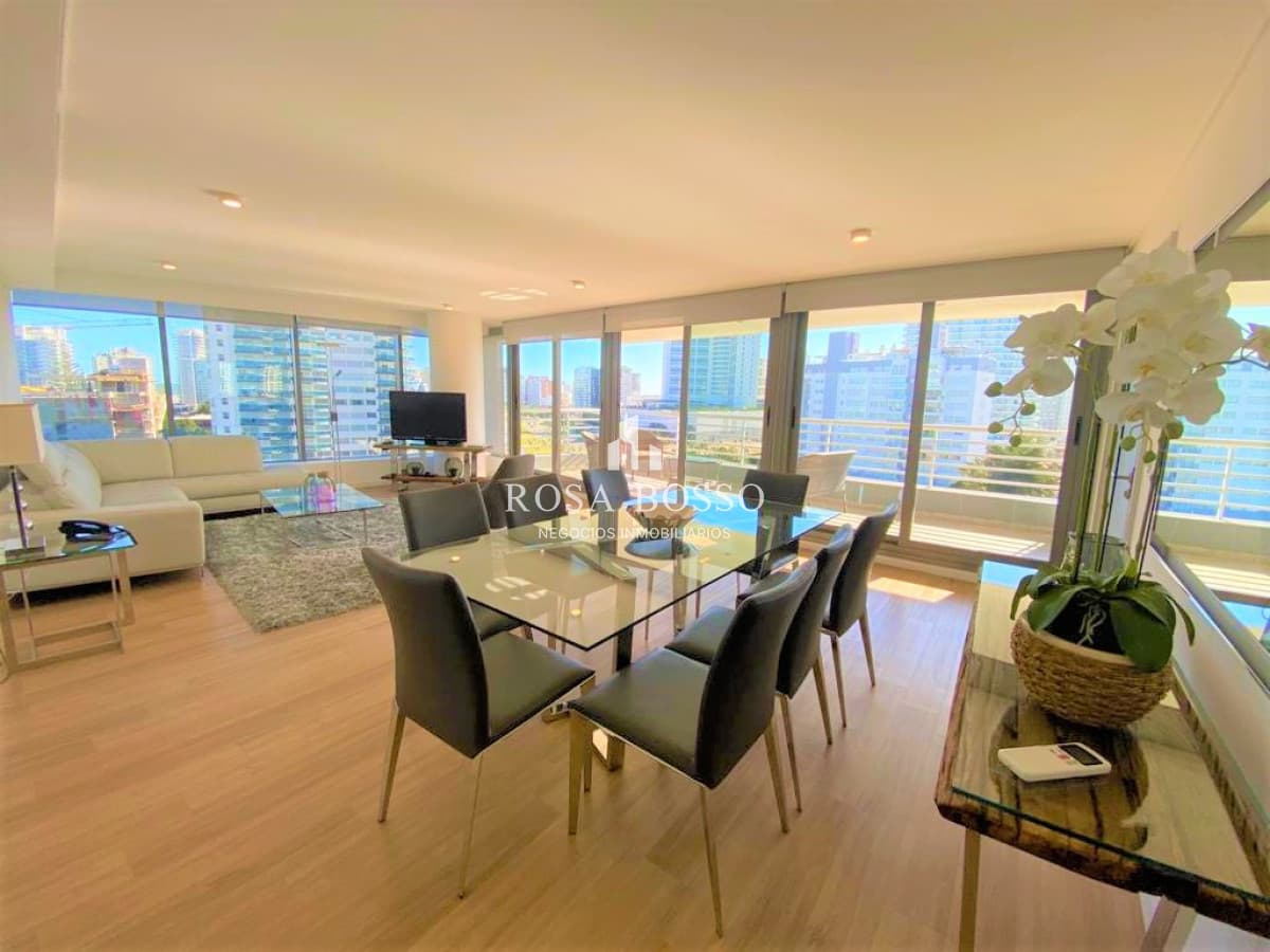 Venta, Apartamento, 3 dormitorios, Punta del Este