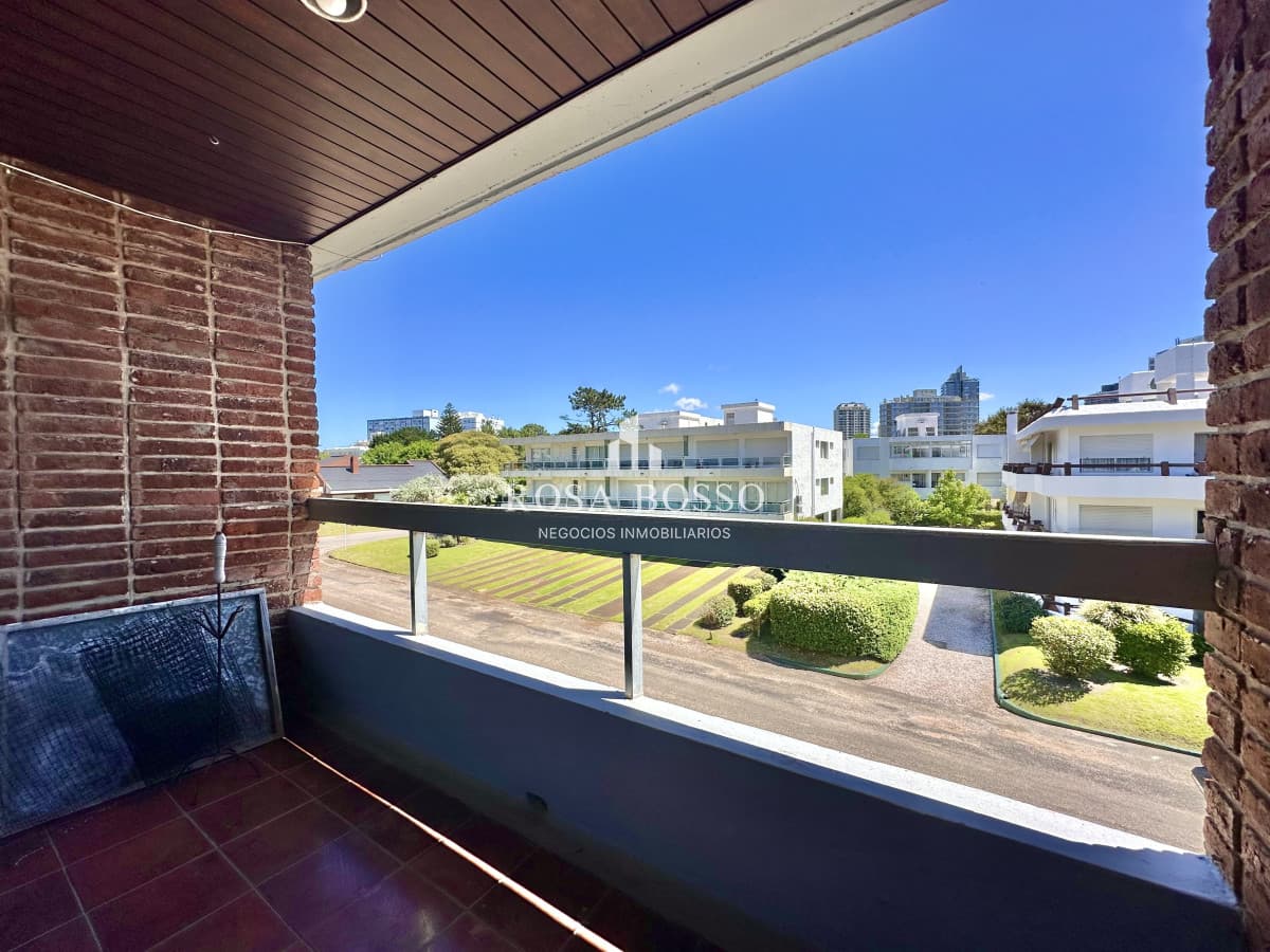 Apartamento en Aidy Grill, 2 dormitorios *