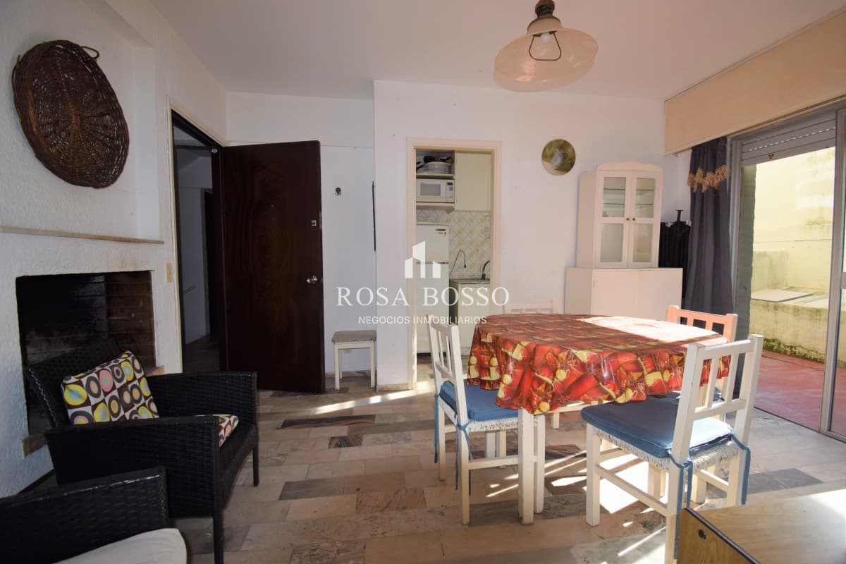 VENTA, Apartamento, 2 dormitorios, Península, Punta del Este, Uruguay