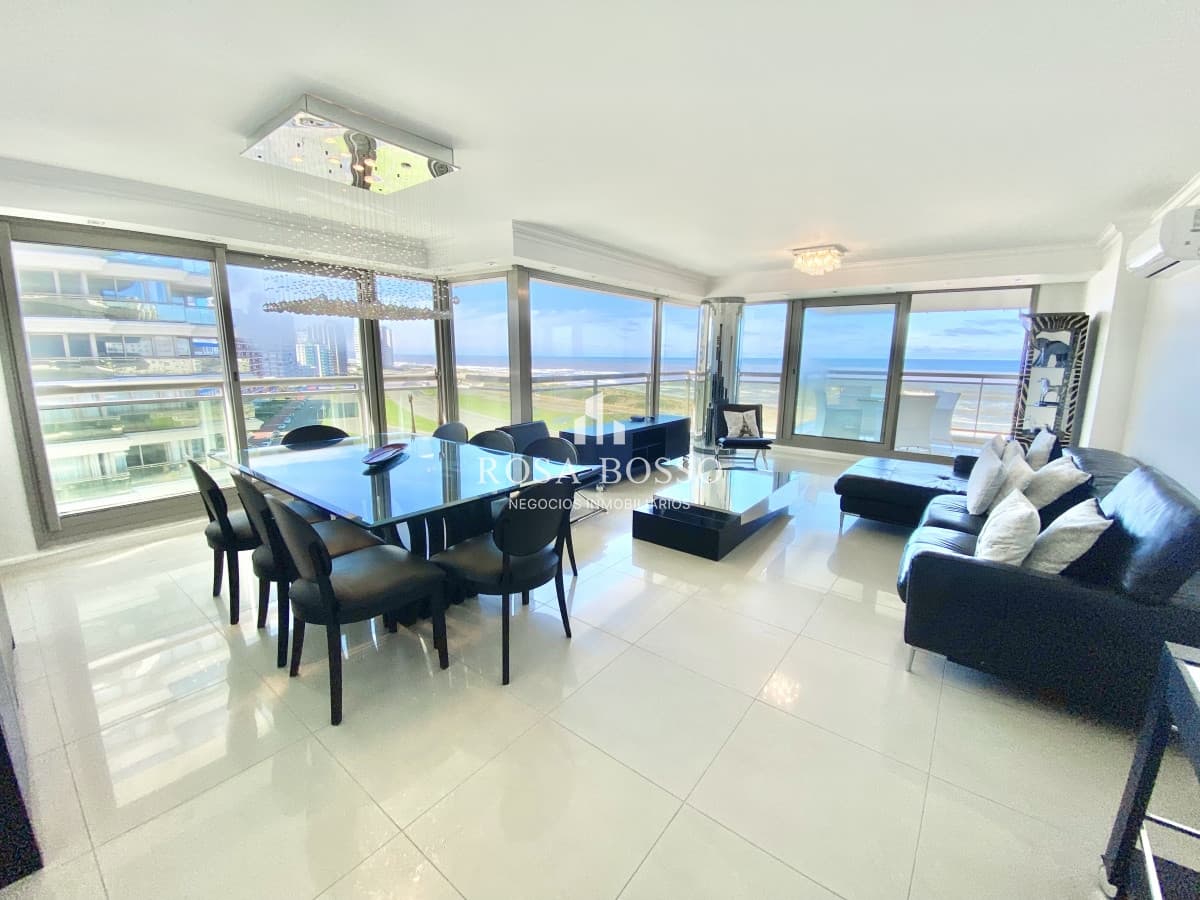 Apartamento 3 dormitorios Brava  Punta del Este Uruguay