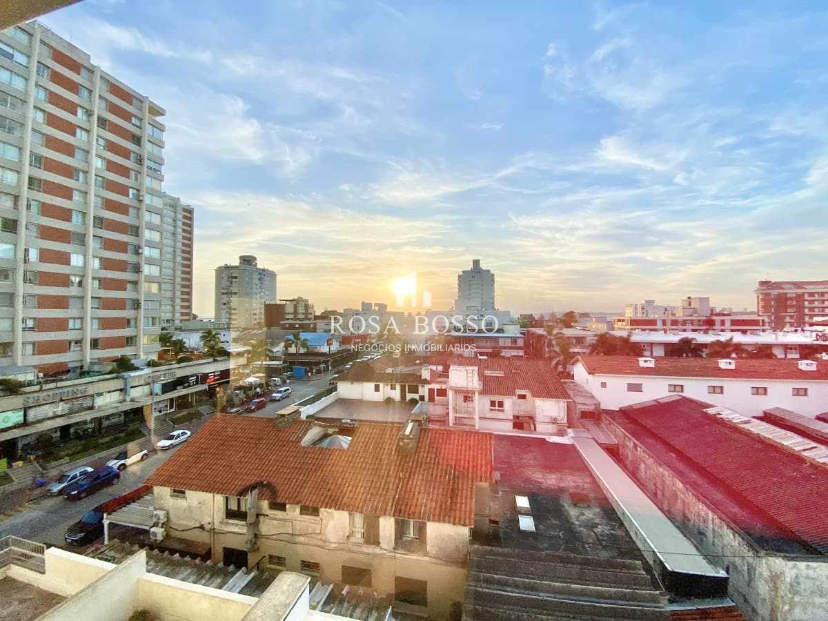 Apartamento Venta 2 dormitorios Península Punta del Este
