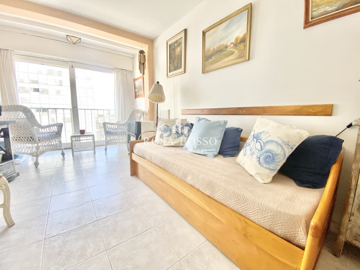 VENTA, Apartamento, 1 dormitorio, Península, Punta del Este