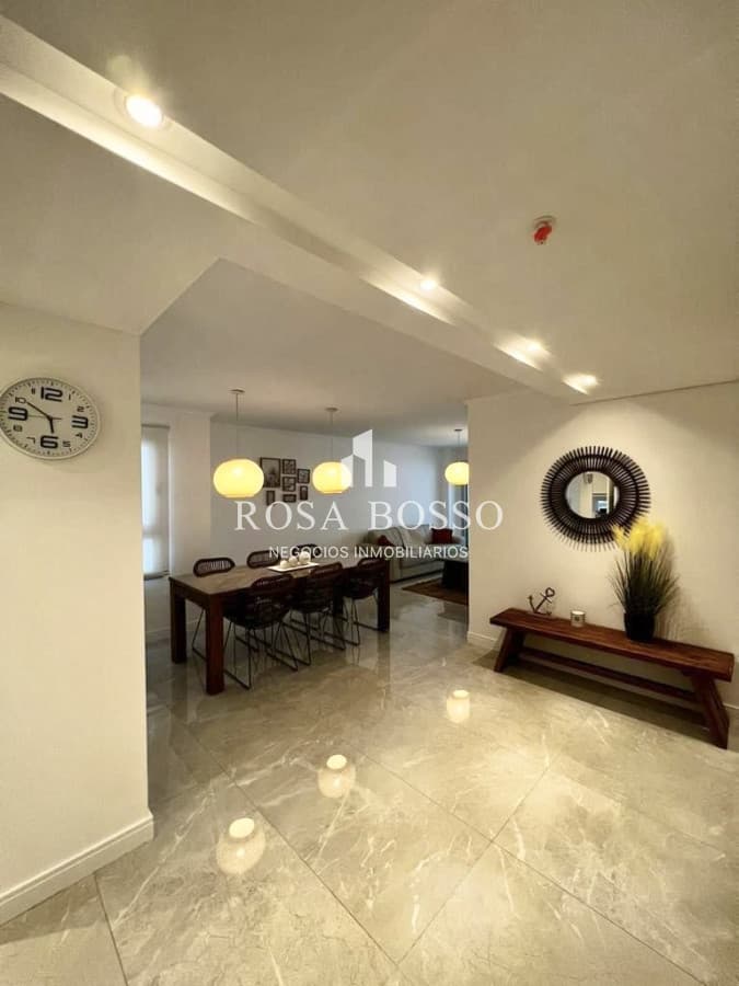 Apartamento 2 dormitorios 2 baños Balcon Garaje Playa Mansa