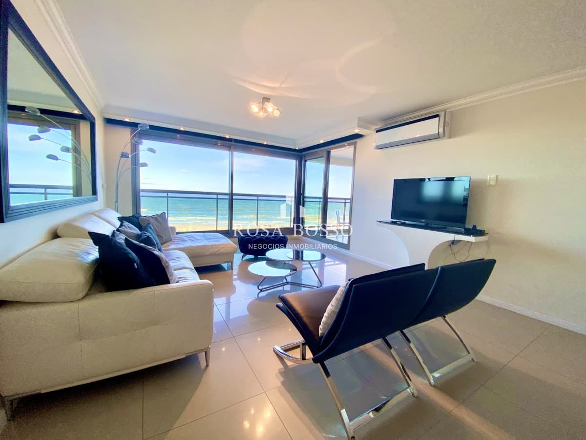 Apartamento  3 dormitorios  Península Punta del Este Uruguay