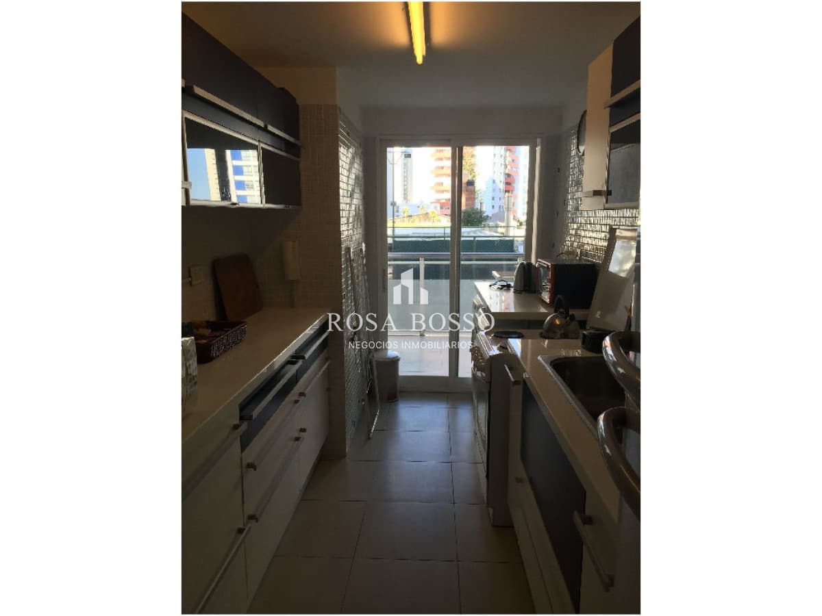 Apartamento en Brava, 1 dormitorios *