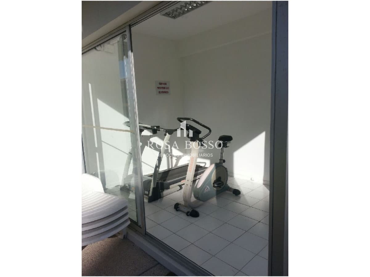 Apartamento en Brava, 3 dormitorios *